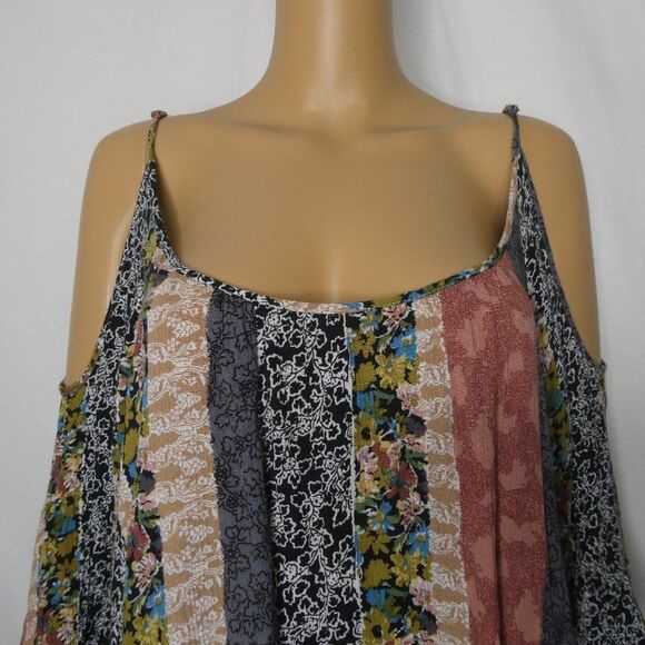 Kori Floral Patchwork Cold Shoulder Mini Dress Med - Picture 3 of 8